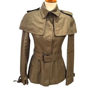 Olive Trench Coat   Fully lined stylish Burberry Sz 6